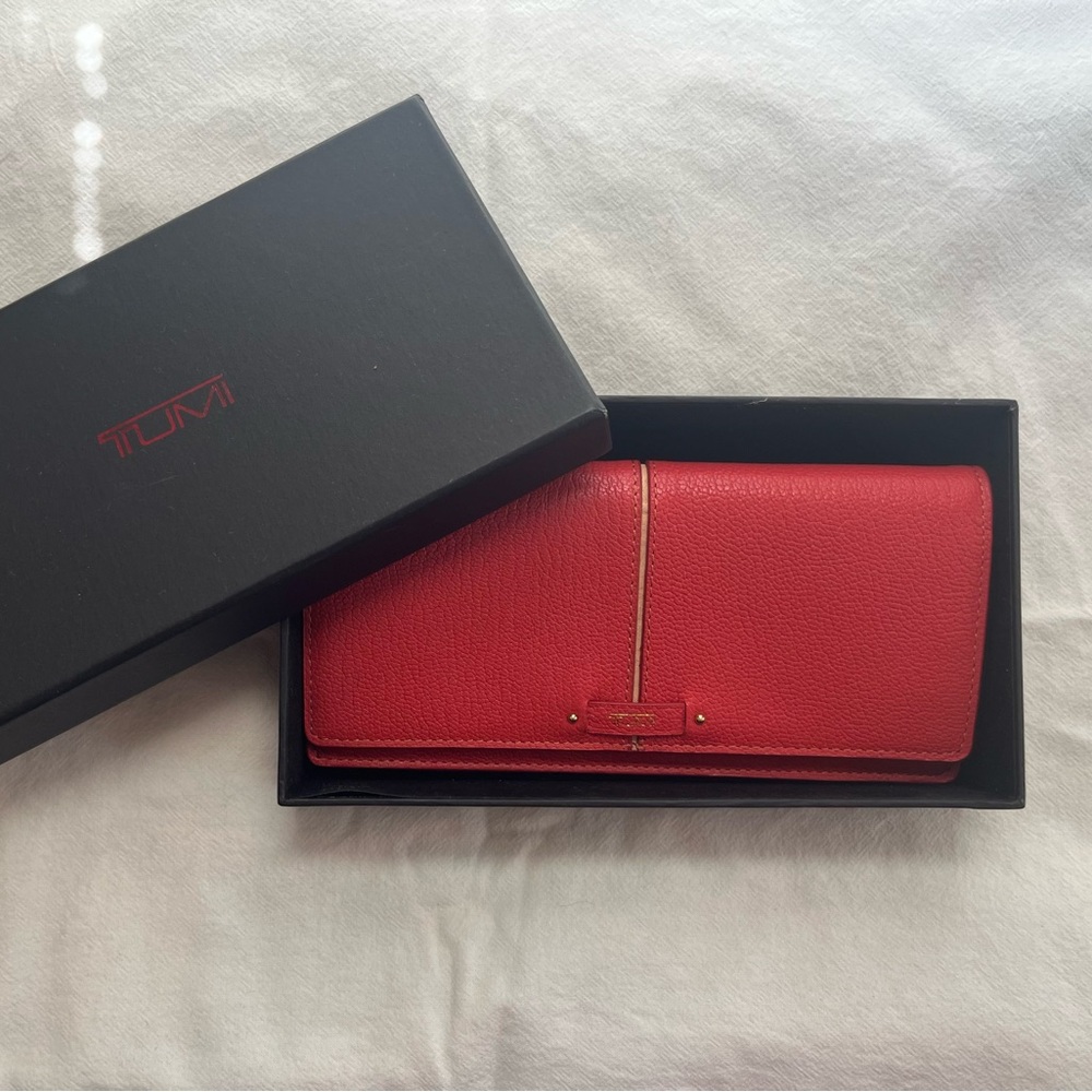 Tumi Wallet
